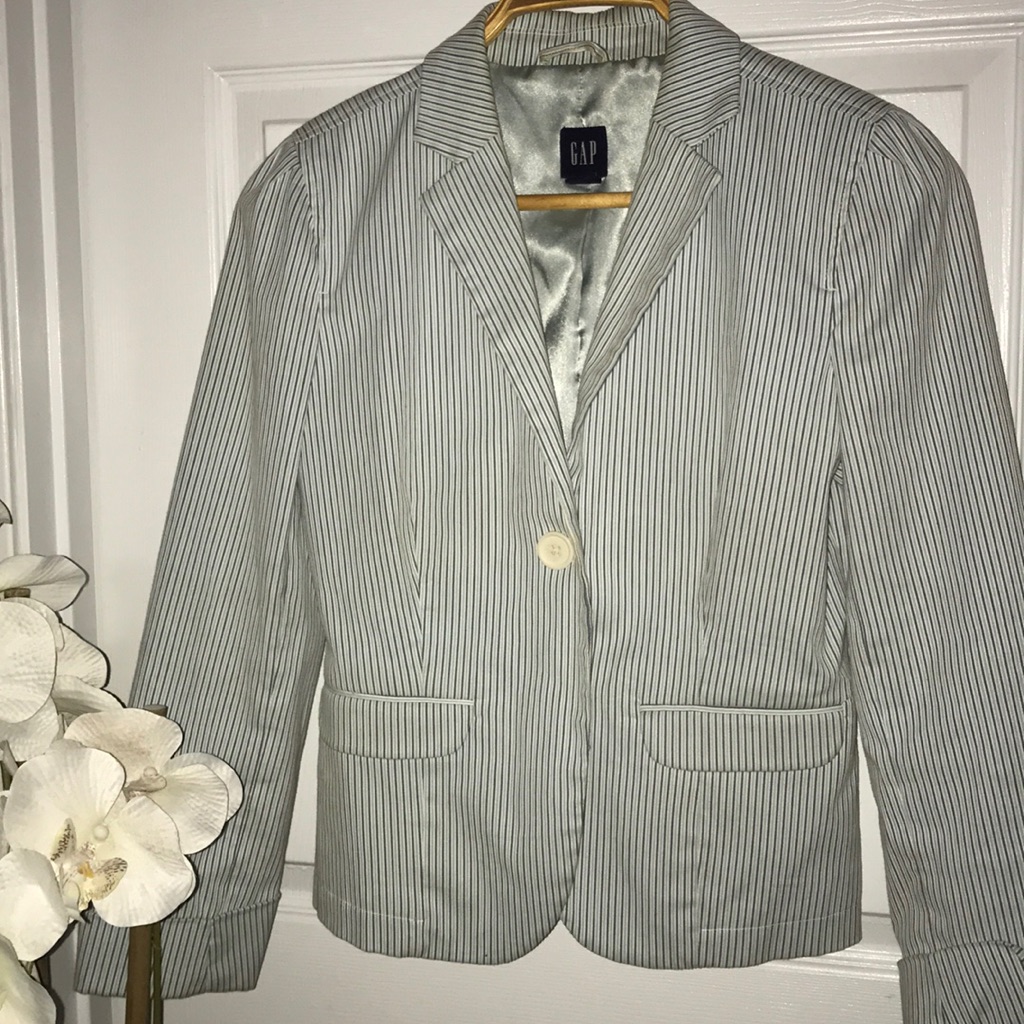 Gap One Button Blazer Euc